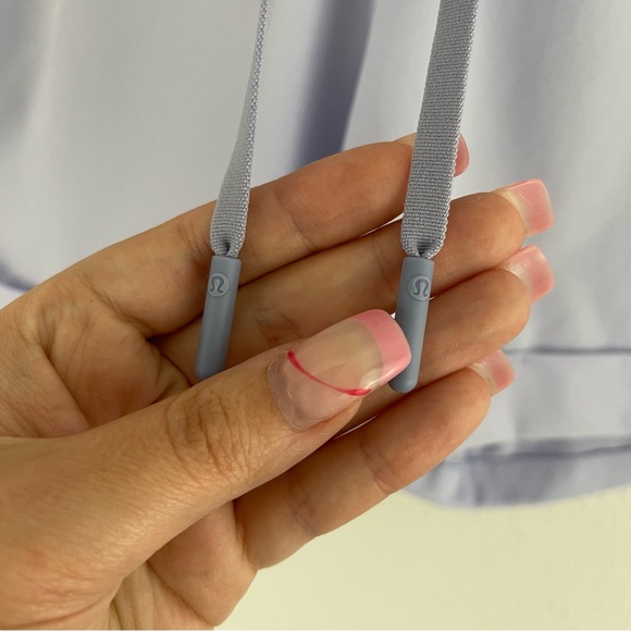 LULULEMON Berry Mist Blue Spring Break Away Short *4-Way Stretch 3" Shorts - Picture 9 of 12